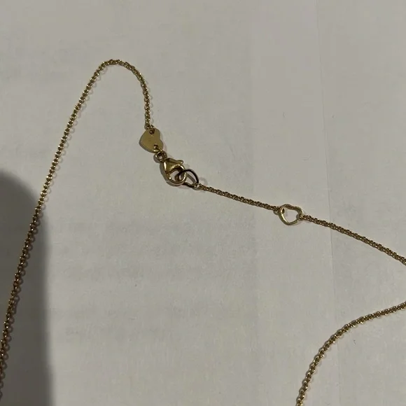 Hearts on Fire Triplicity Triangle Pendant in Yellow Gold - Picture 7 of 9